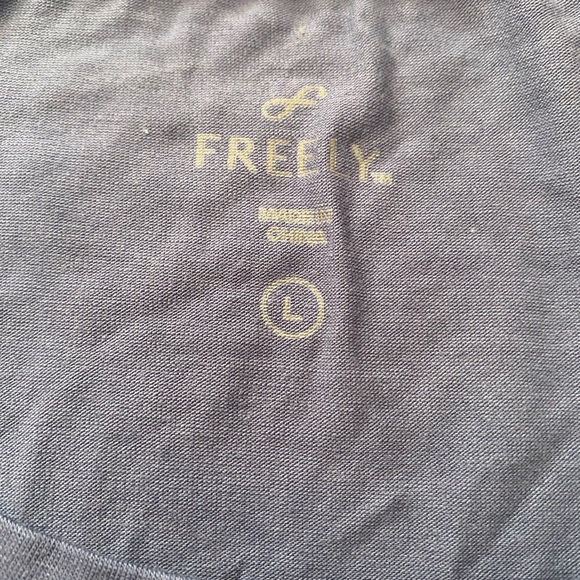 Blue Gray Sleeveless Relaxed Muscle Tee - Picture 3 of 5